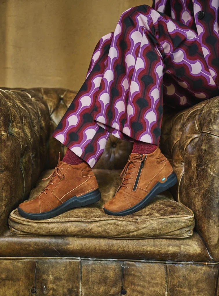 wolky high lace up shoes 06606 why 11430 cognac nubuck detail